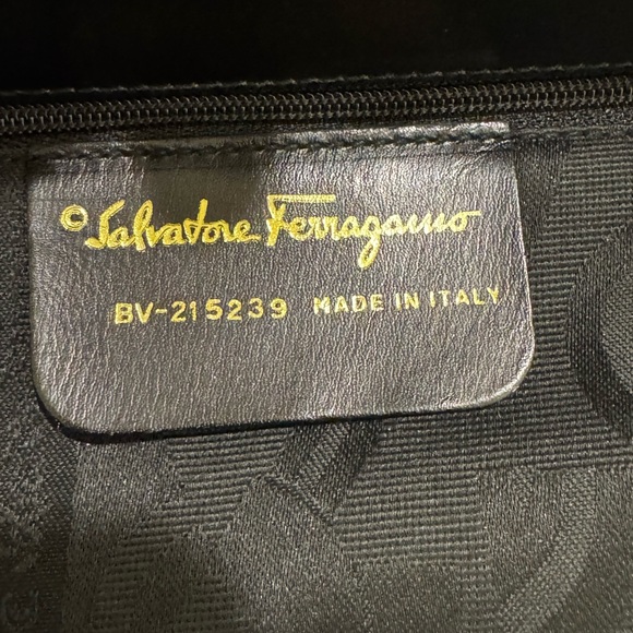 Ferragamo Gancini Wanda with crossbody strap vintage - Picture 8 of 17